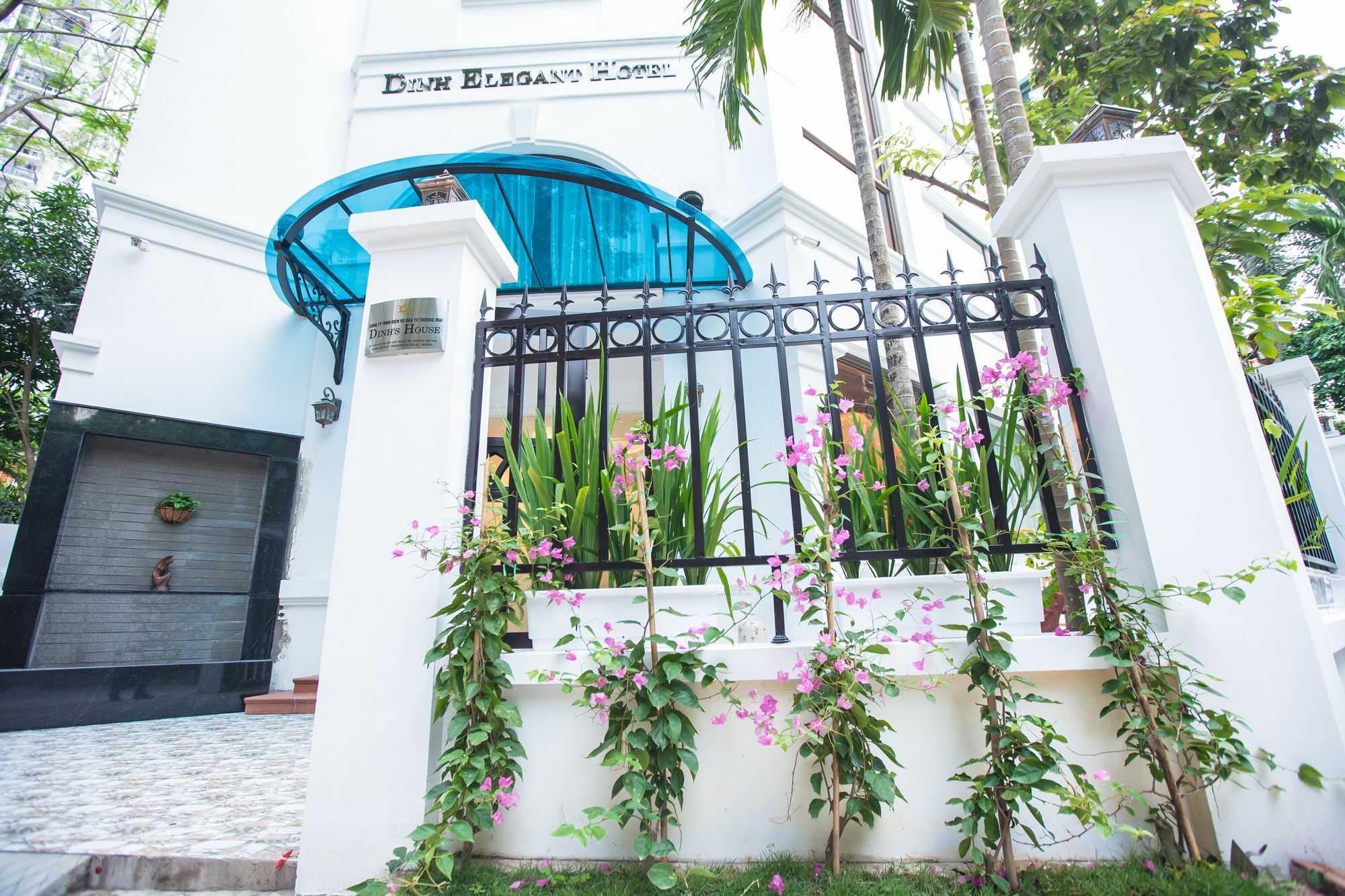 Dinh Elegant Hanoi Hotel Kültér fotó