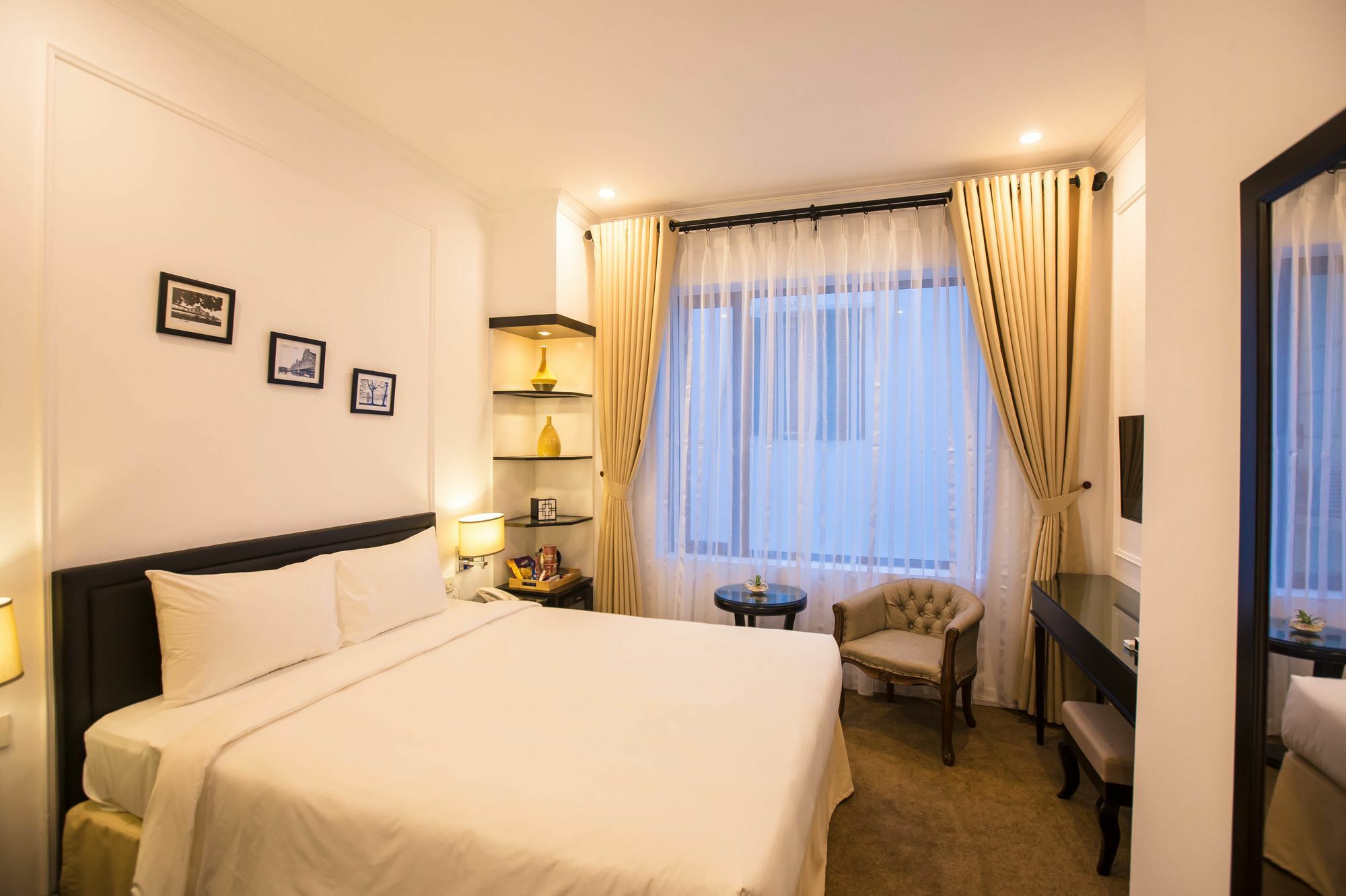 Dinh Elegant Hanoi Hotel Kültér fotó