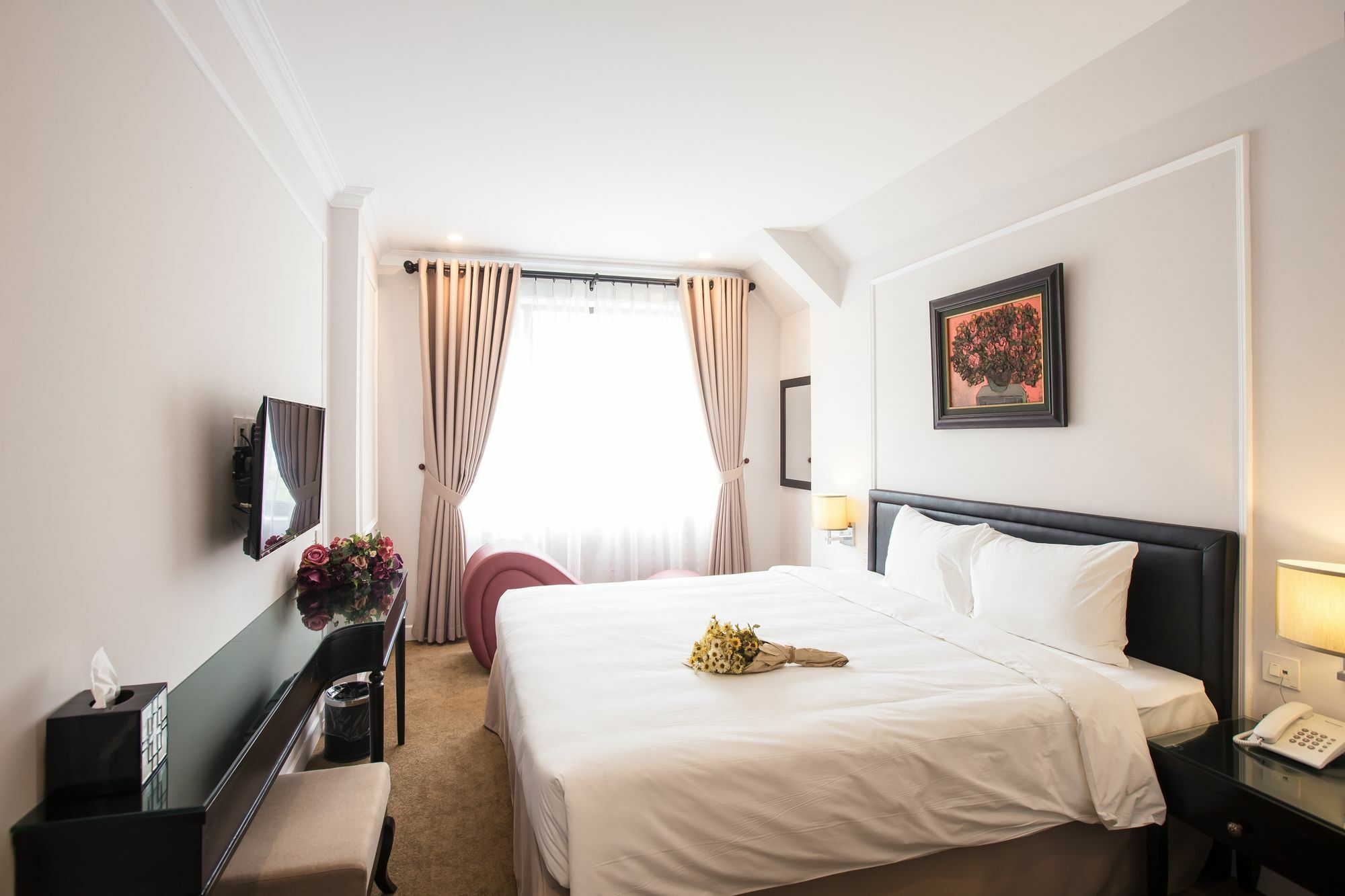 Dinh Elegant Hanoi Hotel Kültér fotó